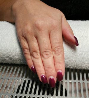 Manicure - Smalto Gel - Smalto Semipermanente a Cesano Maderno (MB)